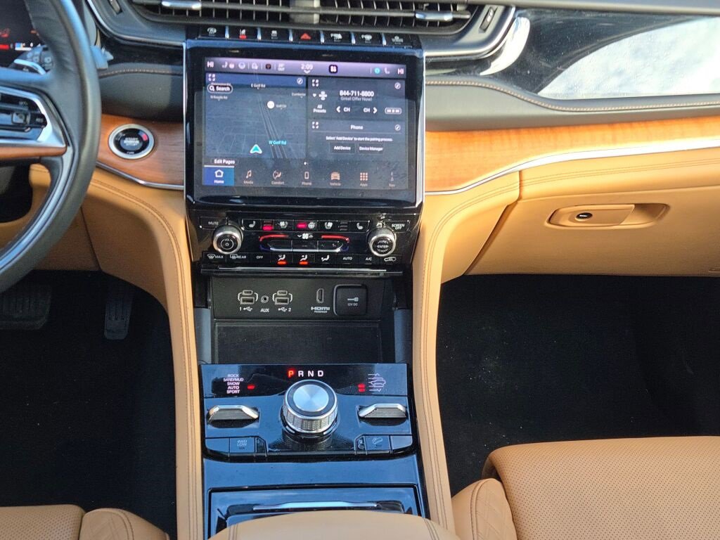 Used 2024 Jeep Grand Cherokee L Summit image 24
