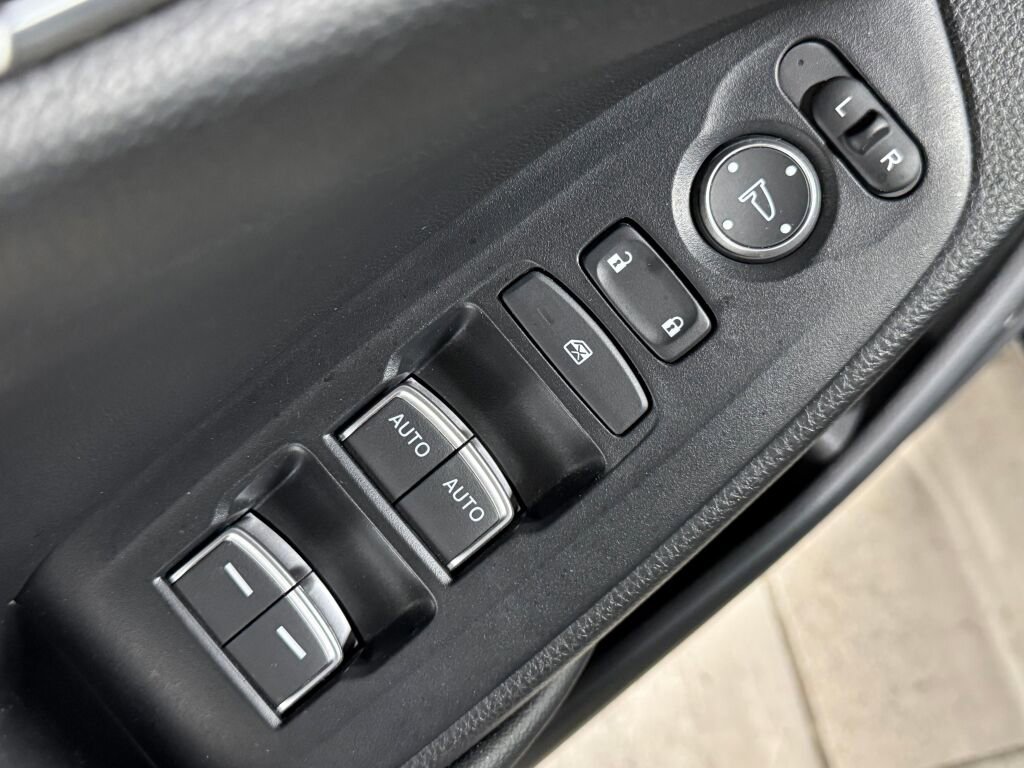 Used 2022 Honda Accord Sport image 26