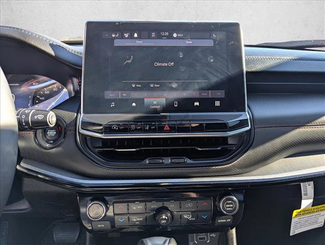 Used 2023 Jeep Compass Trailhawk w/ Trailhawk Convenience Group image 14