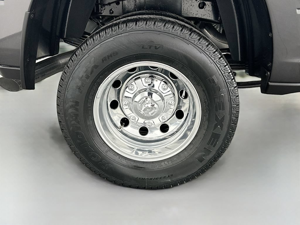 New 2026 RAM 3500 Laramie w/ Sport Appearance Package AWD/4WD image 16