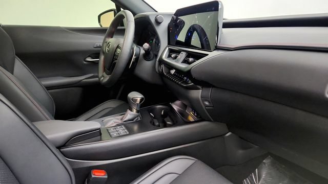 Used 2024 Lexus UX 250h F Sport FWD image 34