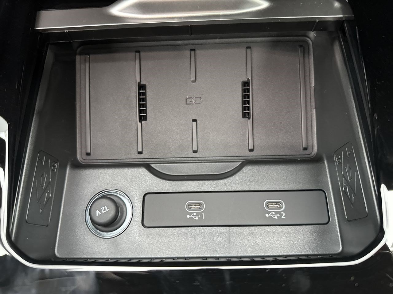 New 2026 Audi Q3 quattro 2.0T AWD/4WD image 8