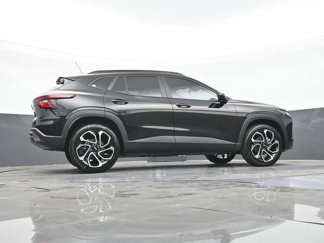 New 2026 Chevrolet Trax RS w/ Sunroof Package FWD image 43