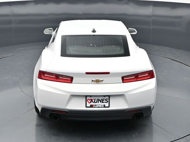 Used 2017 Chevrolet Camaro LT w/ Technology Package RWD image 30