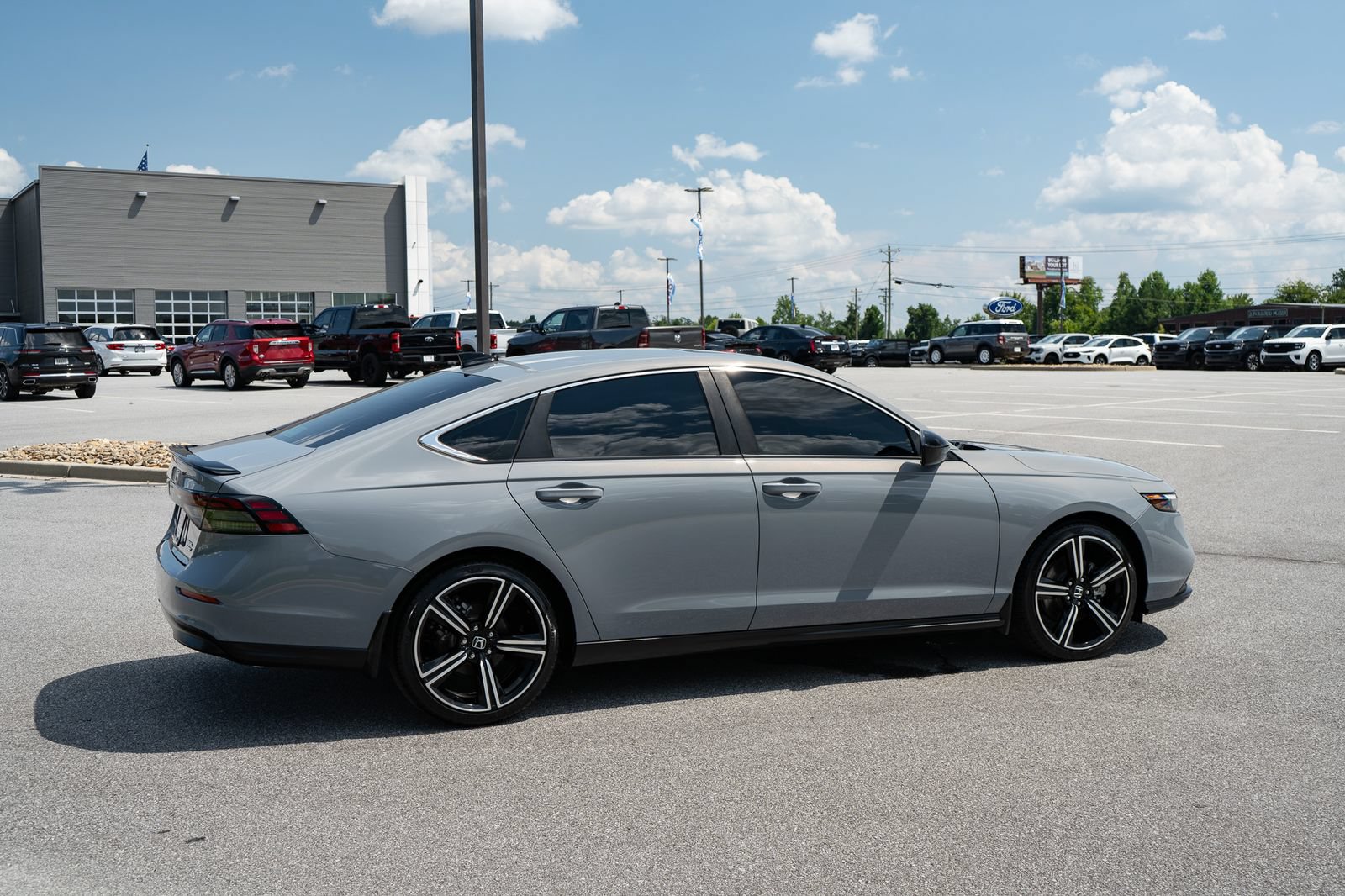 Used 2023 Honda Accord Sport image 10
