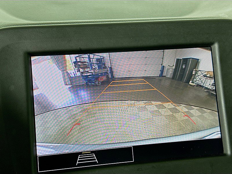 Used 2023 Chevrolet Equinox LT image 15