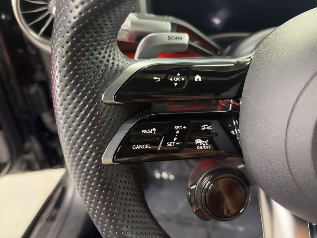 Used 2022 Mercedes-Benz SL 63 AMG 4MATIC image 13