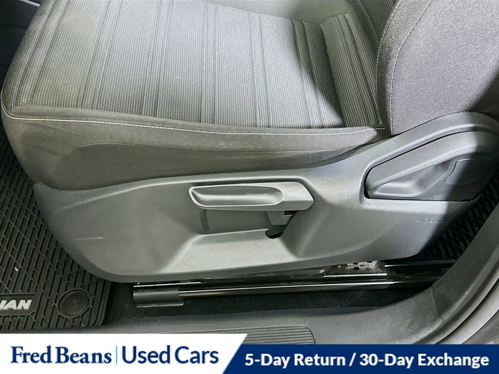 Used 2023 Volkswagen Tiguan S image 19