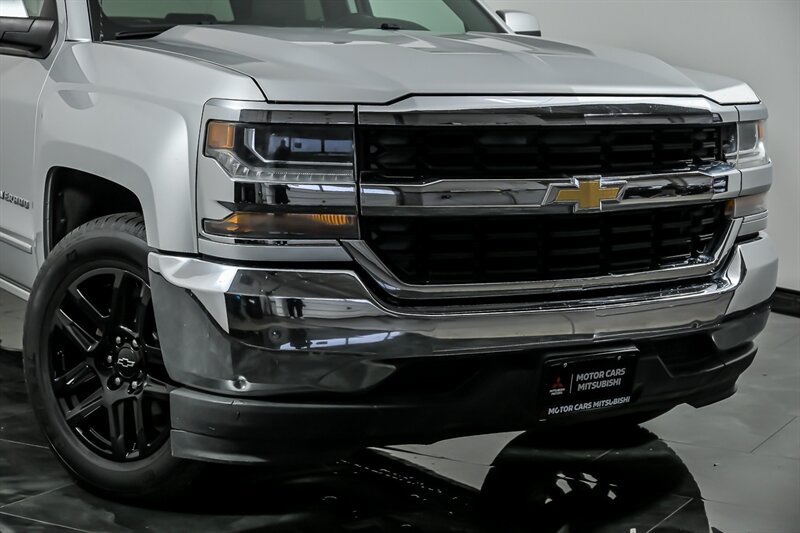 Used 2016 Chevrolet Silverado 1500 LT RWD image 2