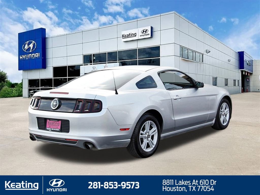 Used 2014 Ford Mustang Coupe image 5