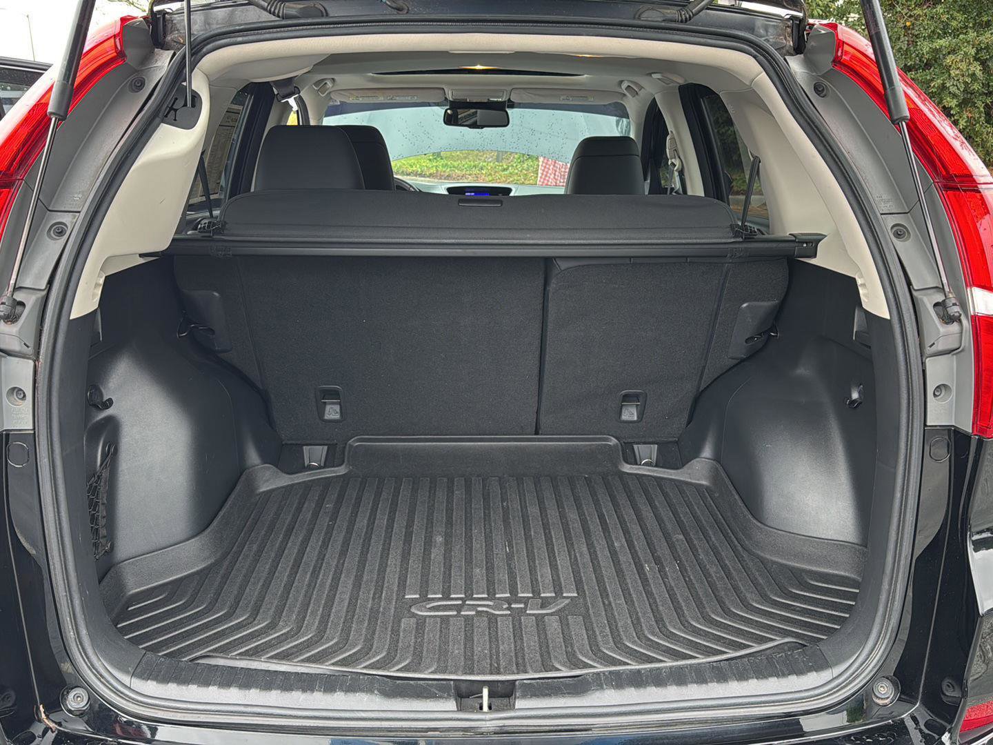 Used 2016 Honda CR-V Touring image 32