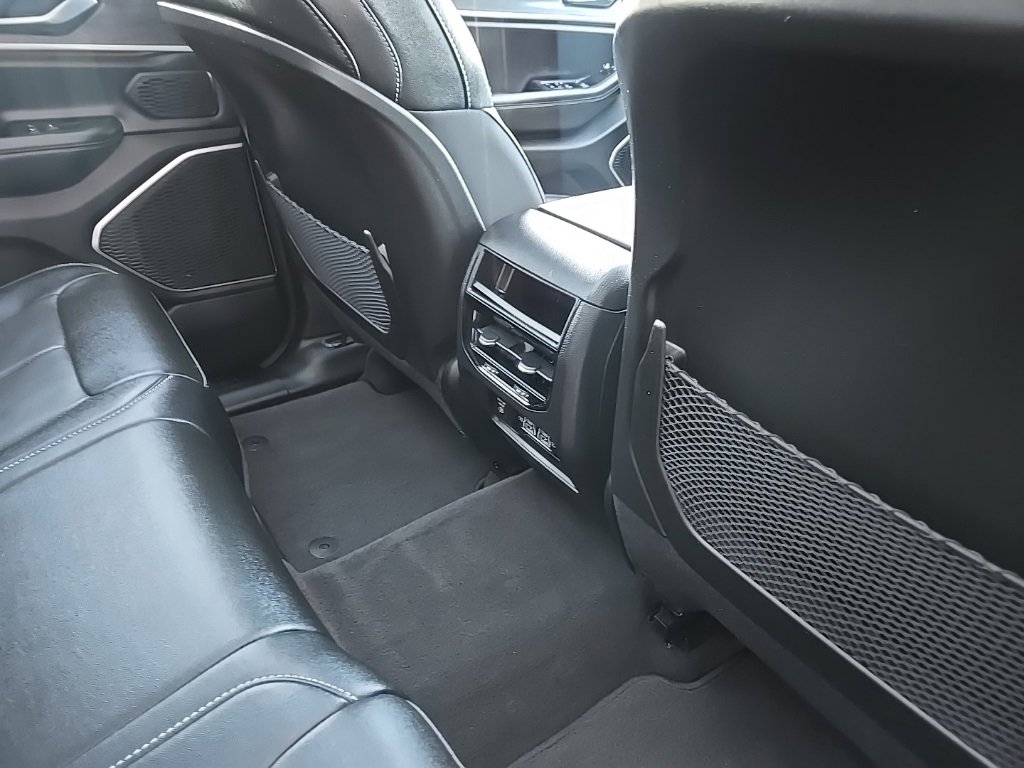 Used 2022 Jeep Grand Cherokee Limited 4xe w/ Luxury Tech Group II image 92