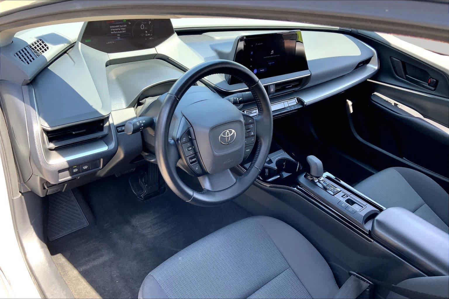 Used 2024 Toyota Prius LE FWD image 16