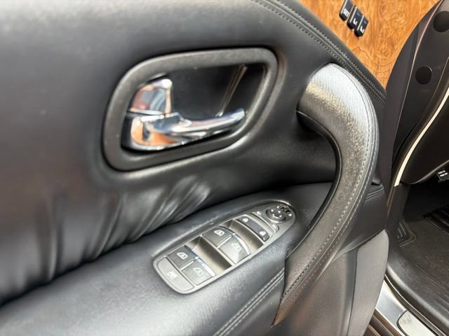 Used 2021 Nissan Armada SL w/ Captain's Chairs Package AWD/4WD image 21
