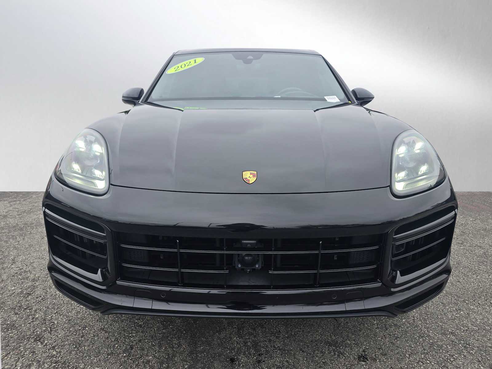 Used 2021 Porsche Cayenne Turbo S image 8