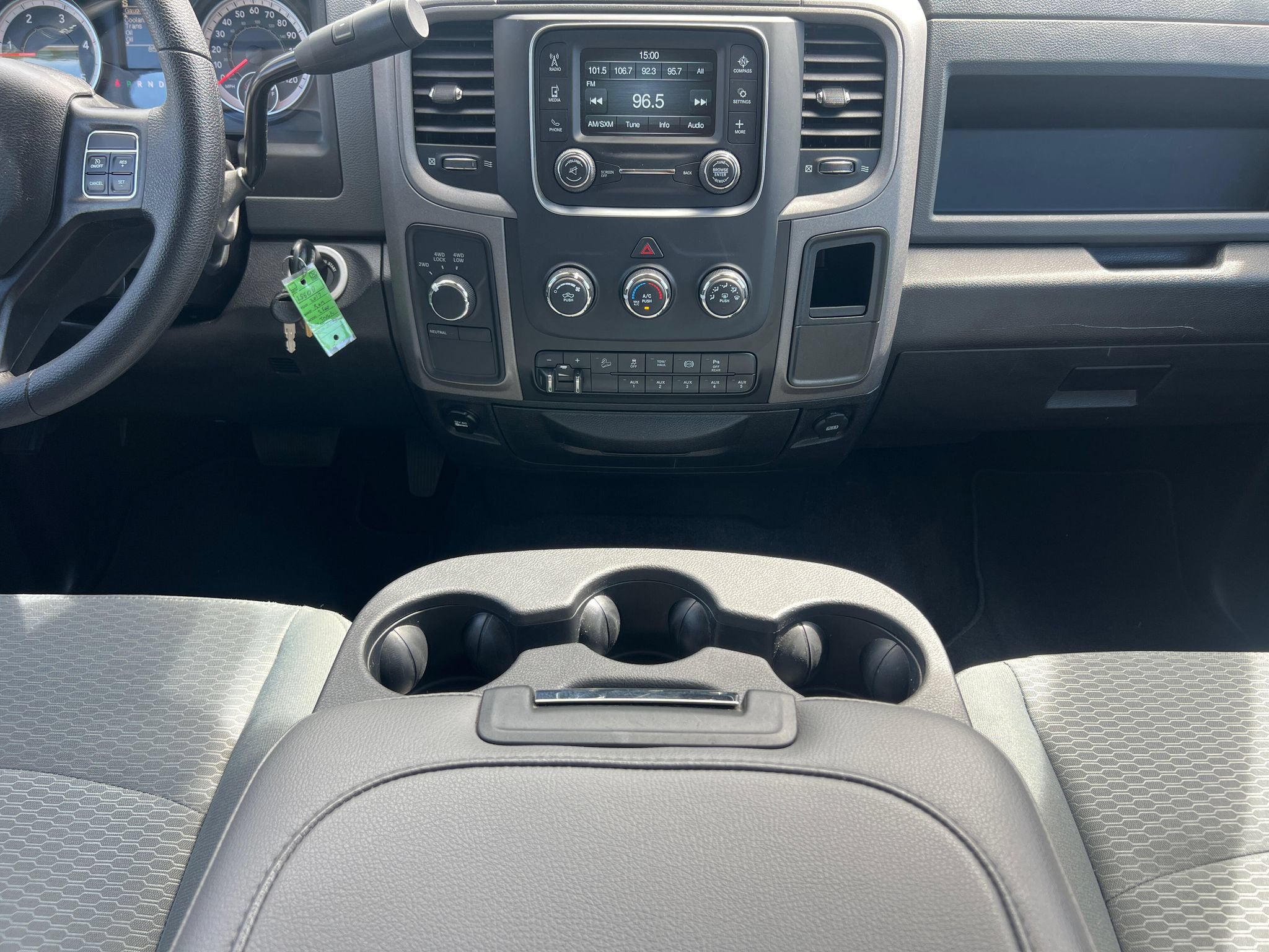 Used 2017 RAM 2500 Tradesman w/ Chrome Appearance Group AWD/4WD image 17