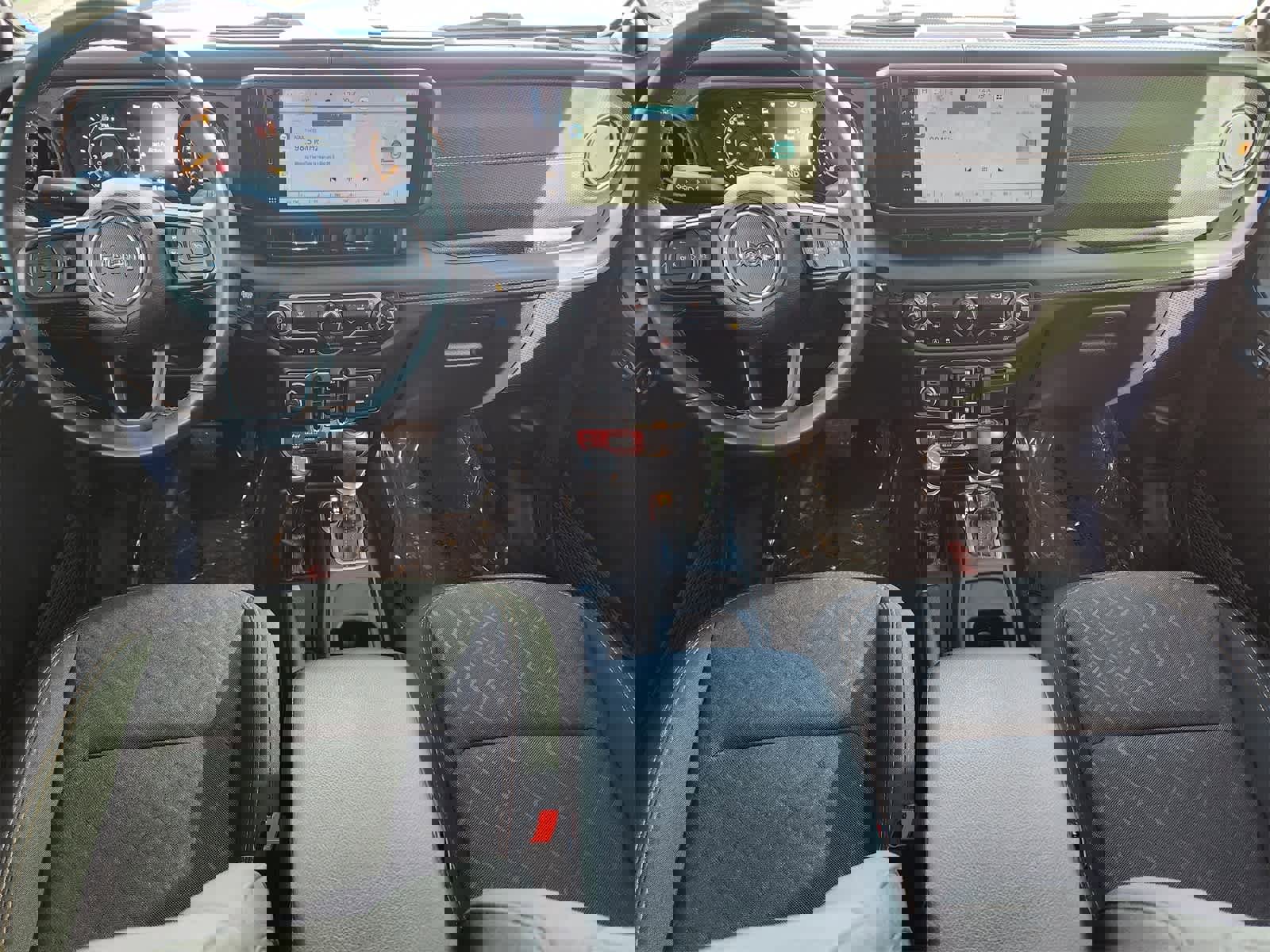 Used 2024 Jeep Gladiator Mojave image 28