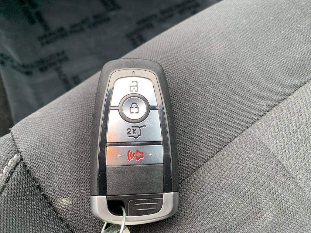 Used 2020 Ford Mustang Coupe w/ Equipment Group 101A image 28