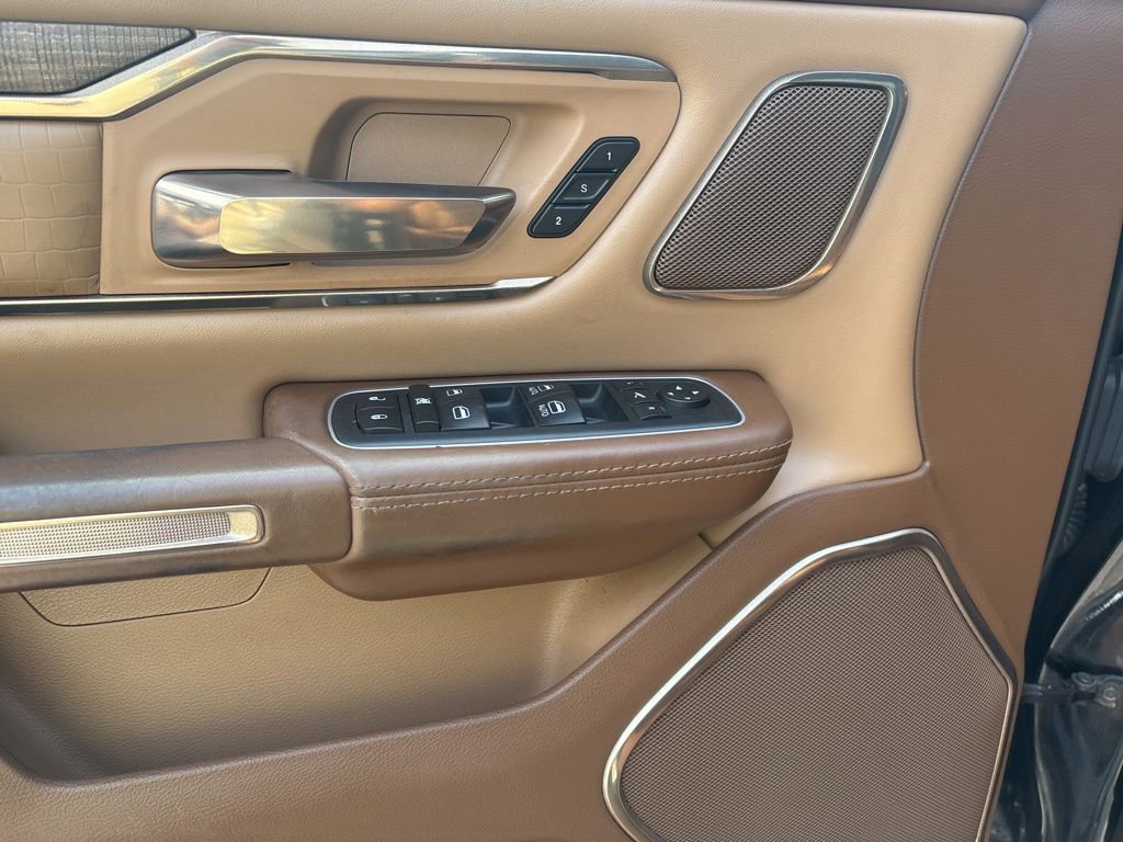 Used 2020 RAM 1500 Longhorn AWD/4WD image 8