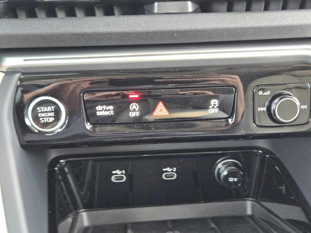 Certified 2025 Audi Q5 Prestige AWD/4WD image 24