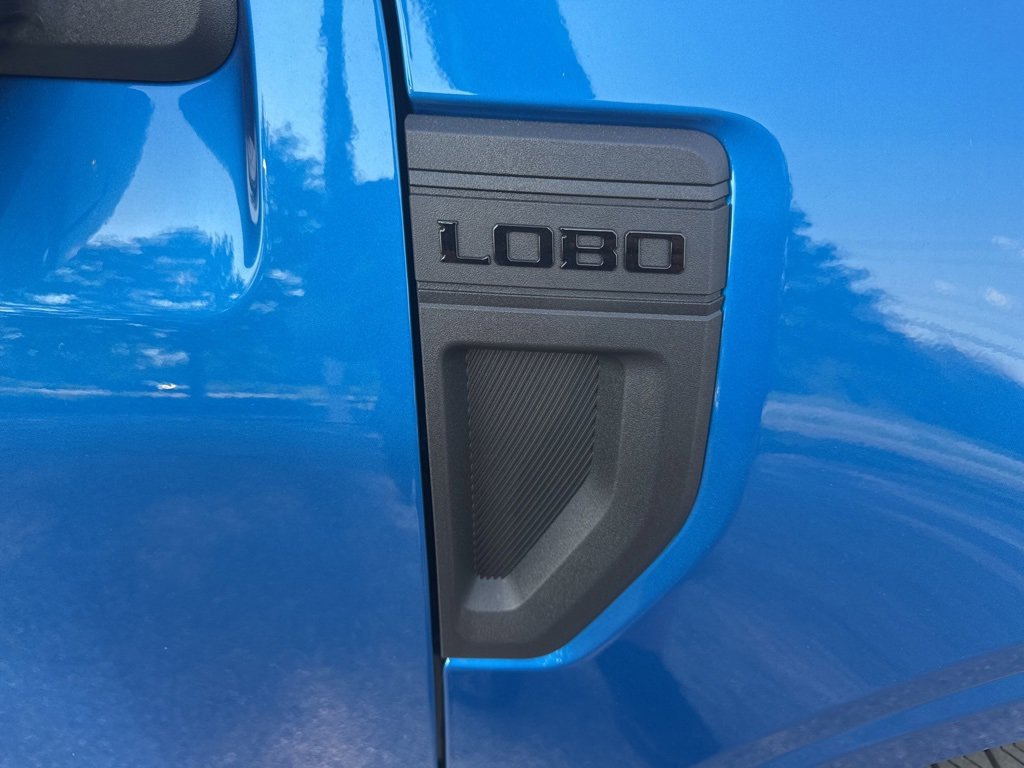New 2025 Ford Maverick Lobo image 14