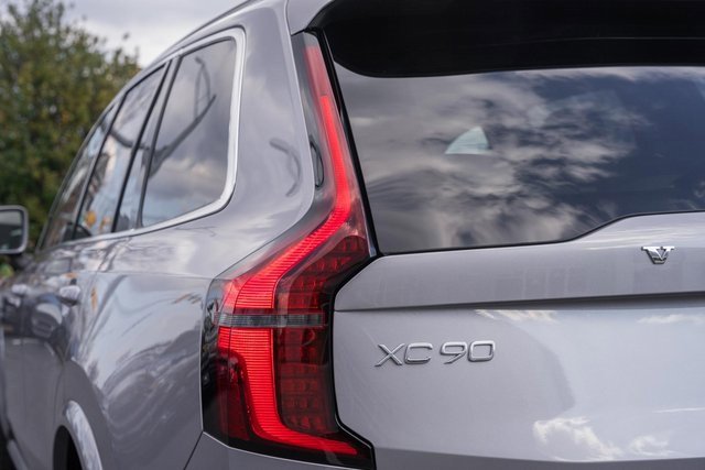 New 2026 Volvo XC90 B6 Plus w/ Protection Package Premier image 8