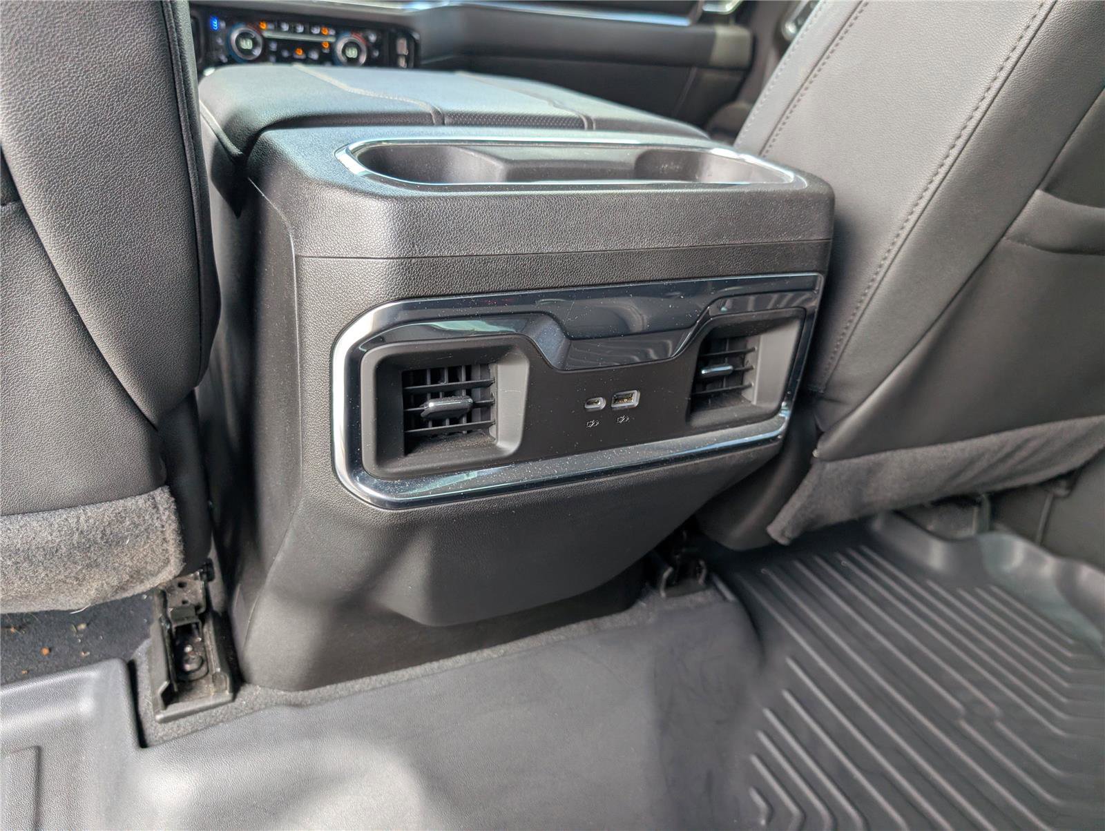 Used 2024 Chevrolet Silverado 1500 LTZ w/ Z71 Off-Road Package image 32