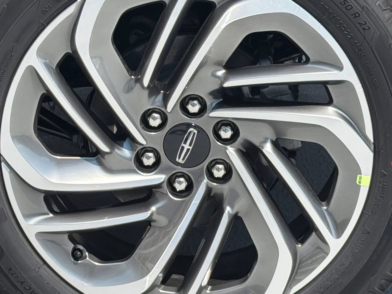 New 2027 Lincoln Navigator L Premier AWD/4WD image 5