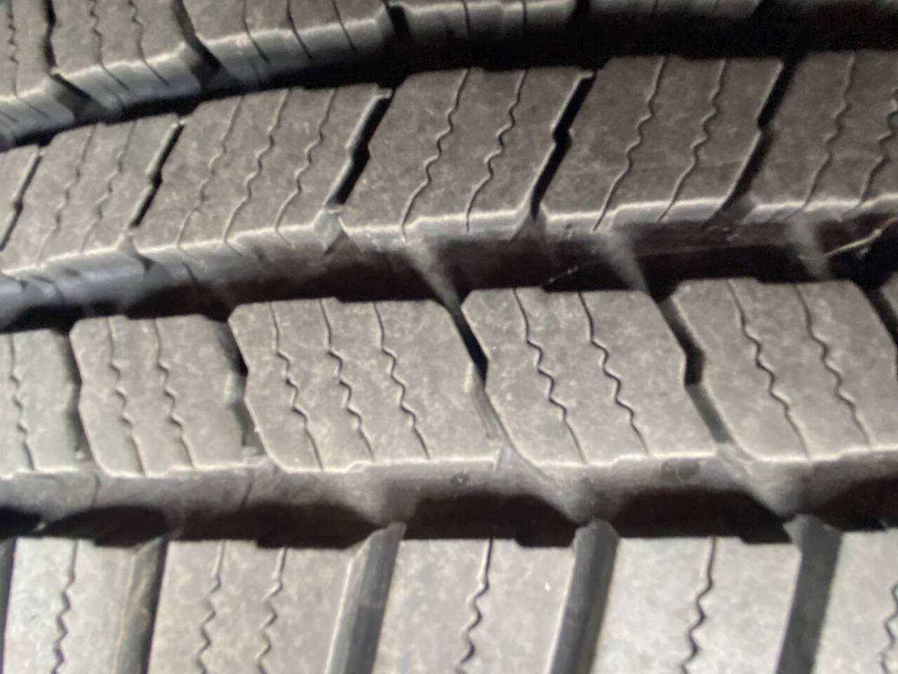 Used 2005 Acura MDX Touring AWD/4WD image 6