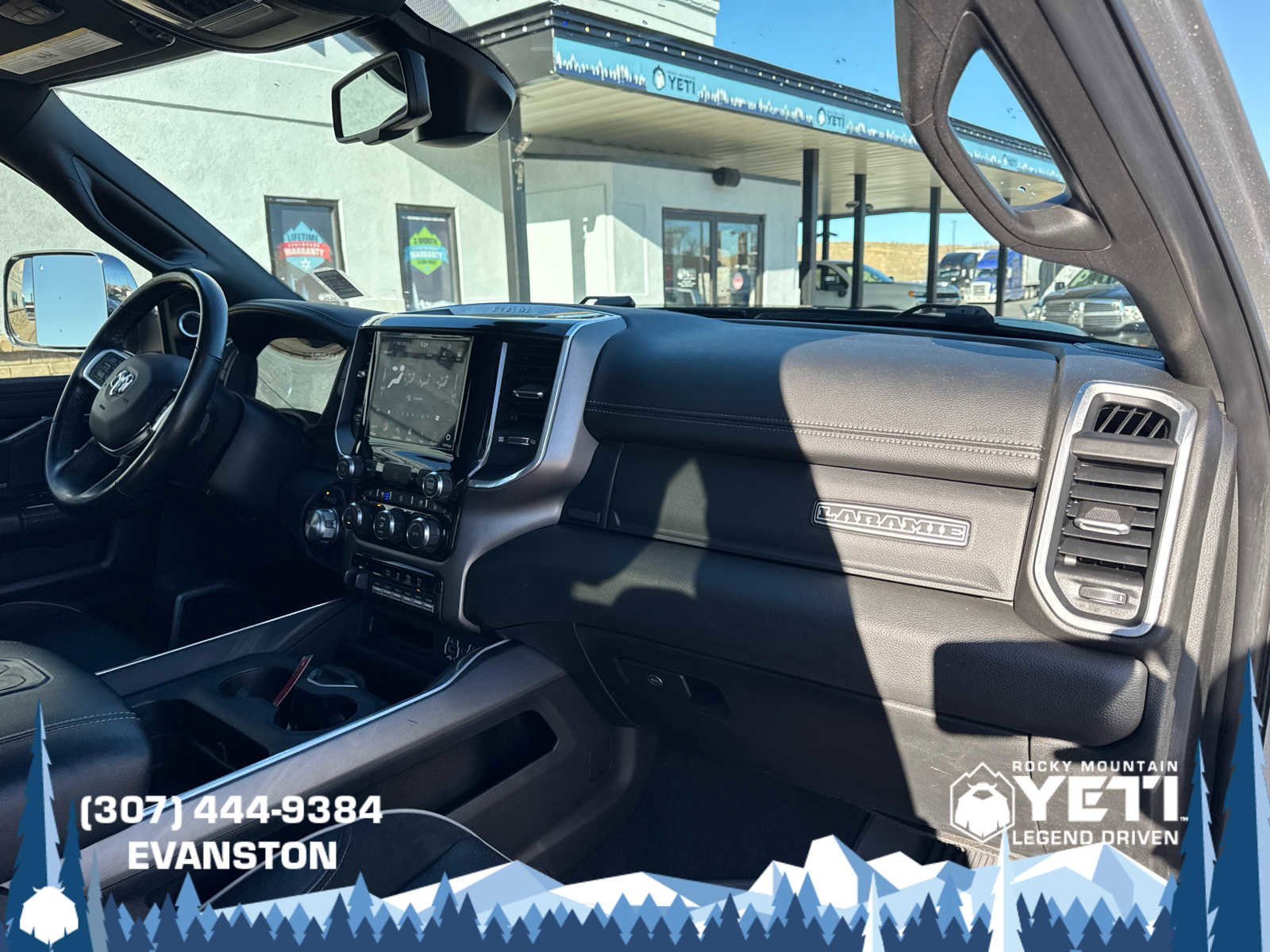 Used 2020 RAM 2500 Laramie AWD/4WD image 16