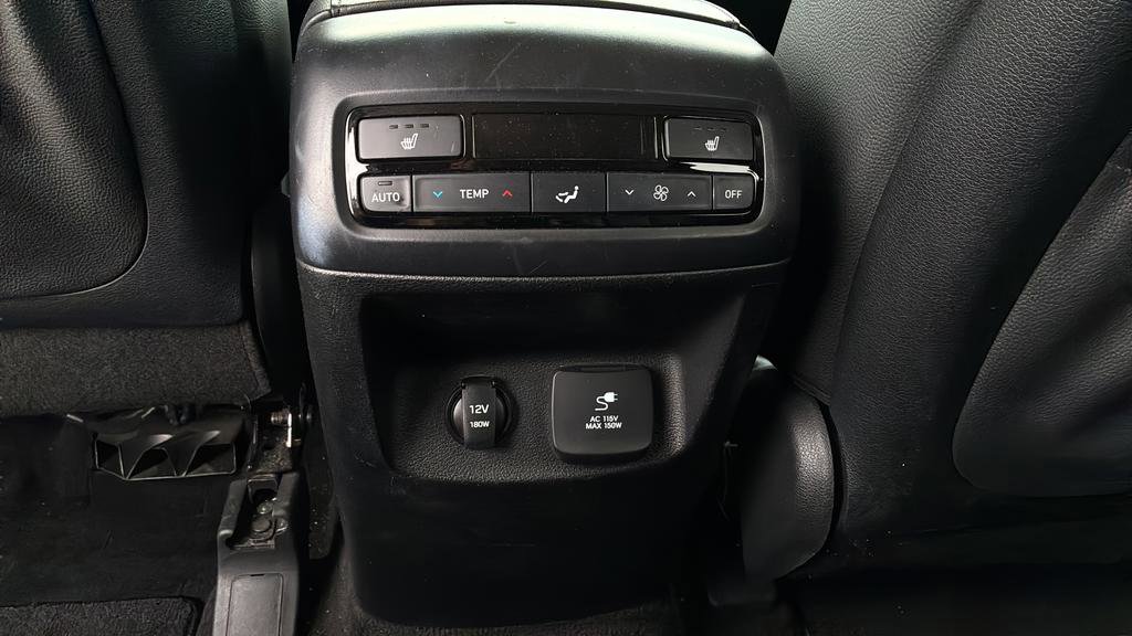 Used 2022 Hyundai Palisade SEL w/ 8P Bench Seat Package image 14