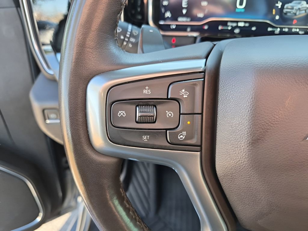 Used 2023 Chevrolet Silverado 1500 RST AWD/4WD image 33