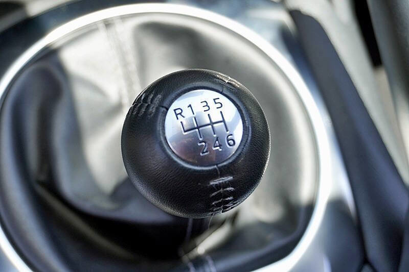 Used 2022 MAZDA MX-5 Miata RF Grand Touring w/ Weather Package RWD image 31