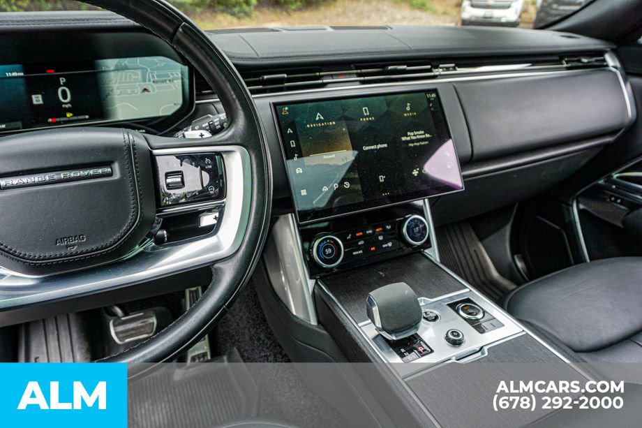 Used 2023 Land Rover Range Rover SE image 32