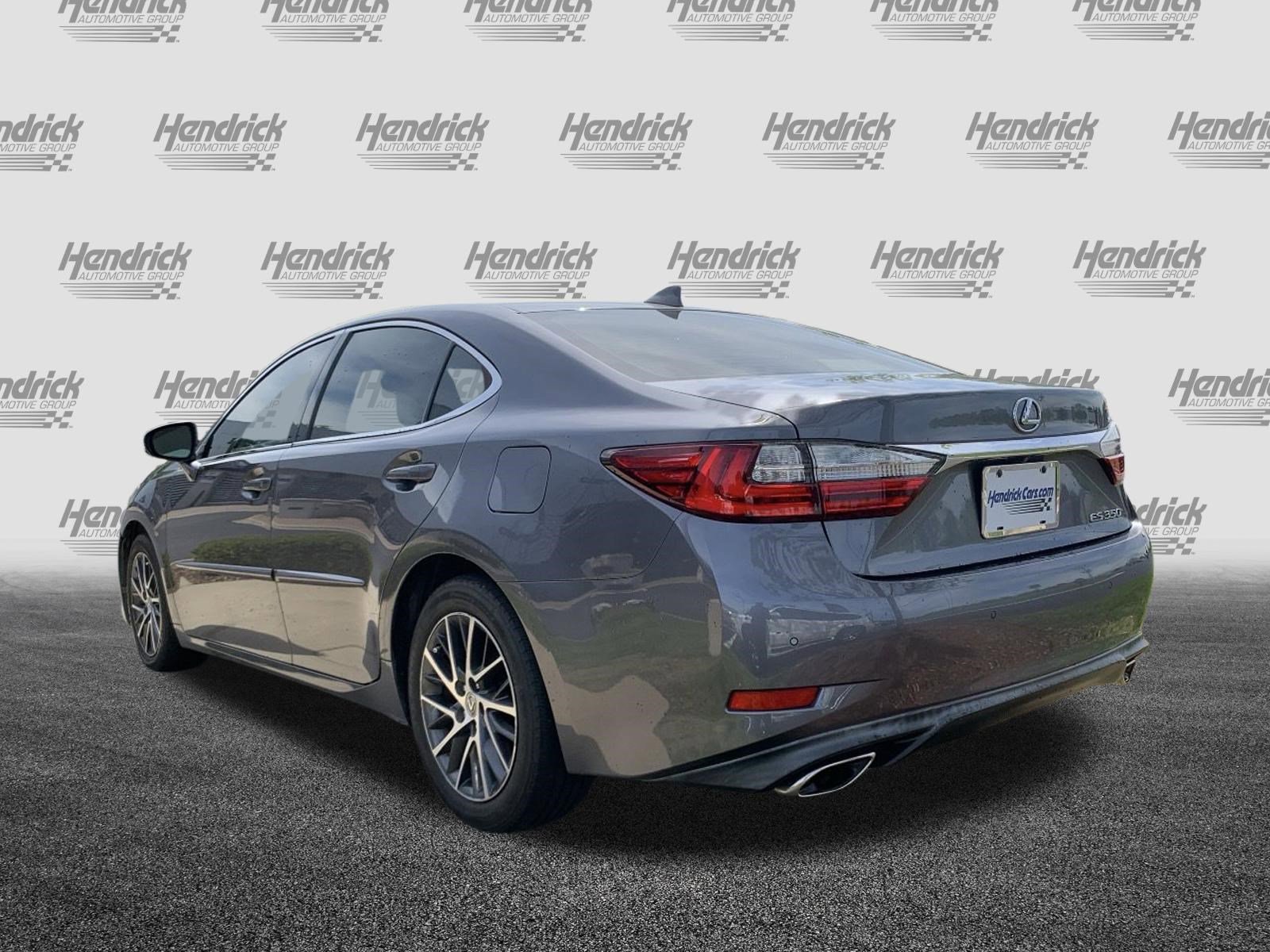 Used 2016 Lexus ES 350 w/ Luxury Package w/Wood Trim image 8