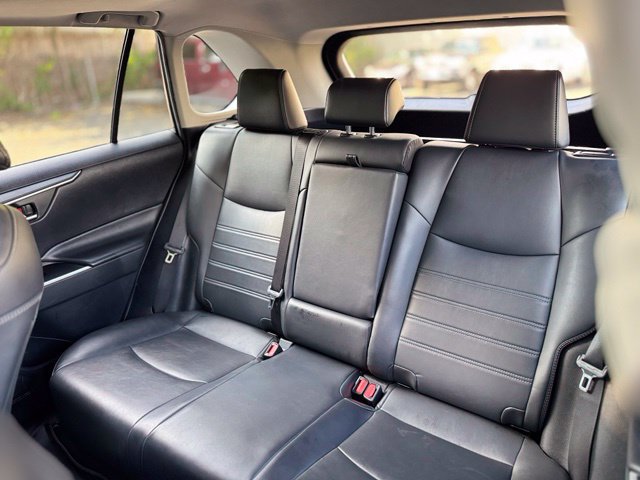 Used 2019 Toyota RAV4 XLE Premium w/ All Weather Liner Package AWD/4WD image 23