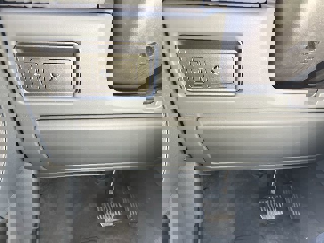 Used 2017 Land Rover Range Rover Evoque SE Premium AWD/4WD image 18