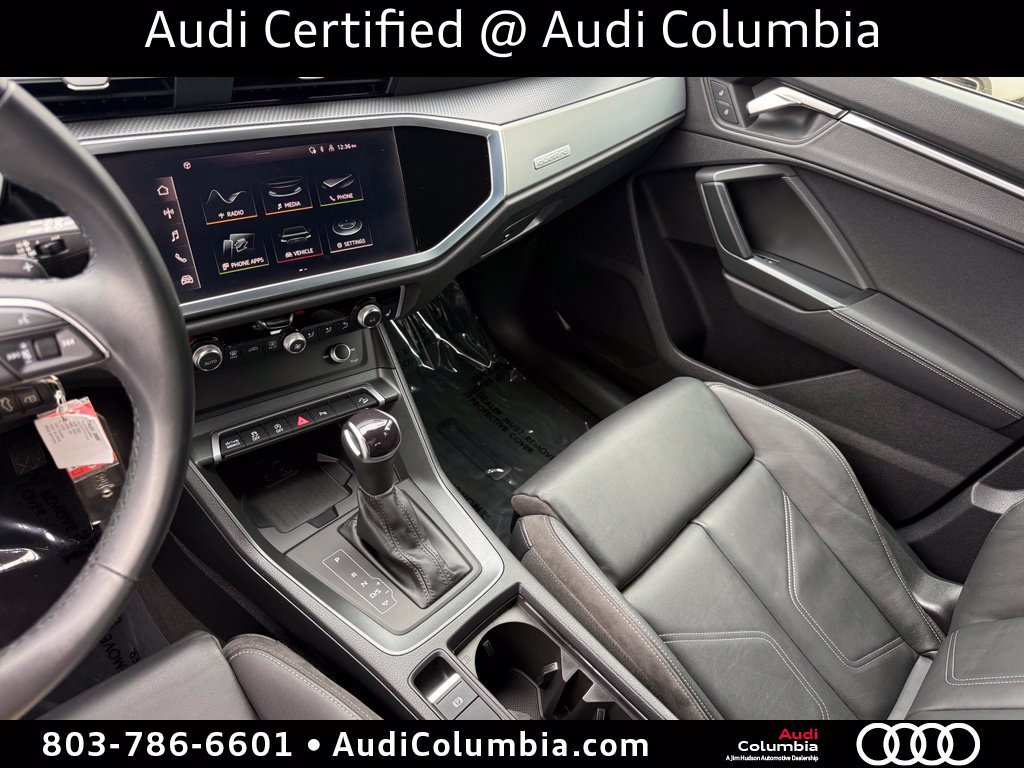 Certified 2022 Audi Q3 2.0T Premium Plus w/ Premium Plus Package AWD/4WD image 33