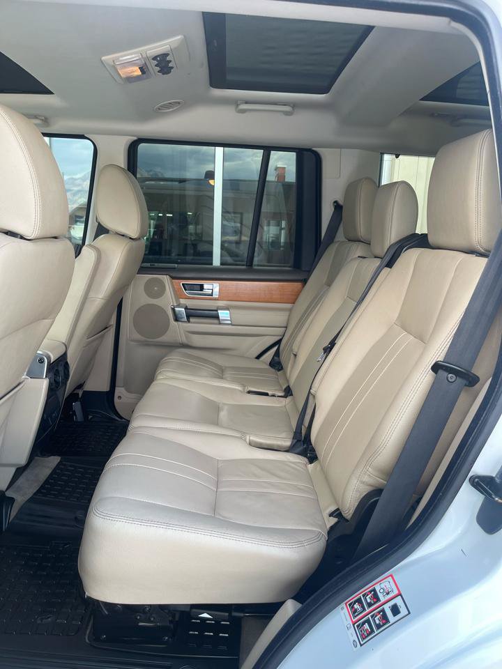 Used 2014 Land Rover LR4 HSE AWD/4WD image 14