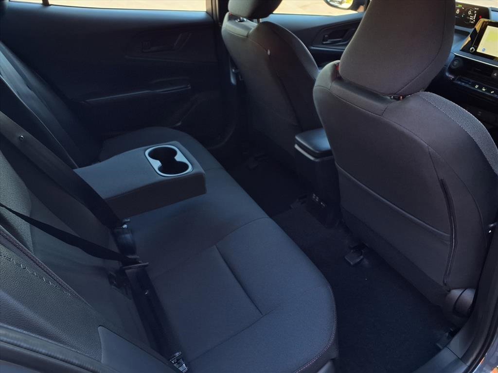 Certified 2025 Toyota Prius Plug-In Hybrid image 21