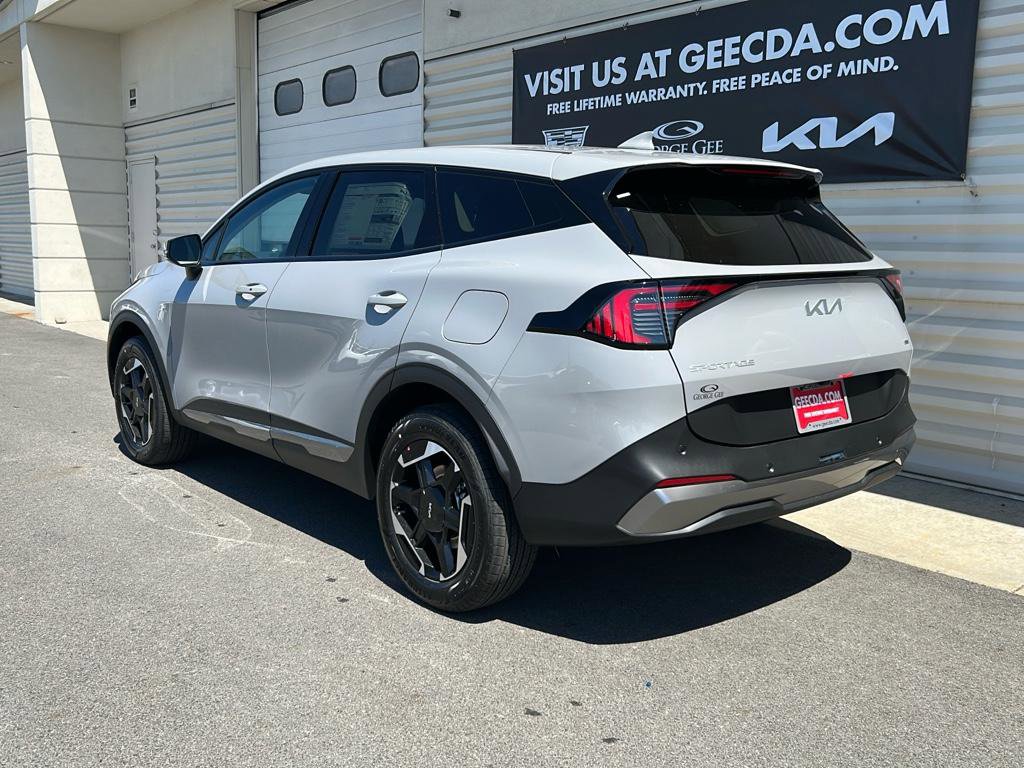 New 2026 Kia Sportage S image 6