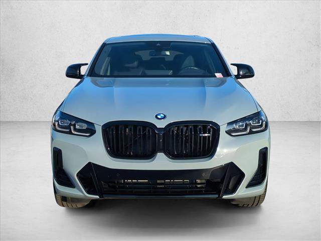 Certified 2025 BMW X4 M40i w/ Premium Package AWD/4WD image 2