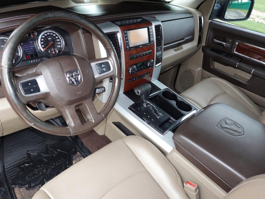 Used 2009 Dodge Ram 1500 Truck Laramie RWD image 17