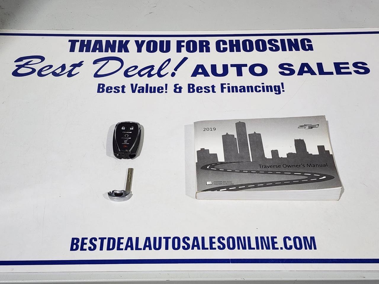 Used 2019 Chevrolet Traverse LT w/ LT Premium Package AWD/4WD image 39