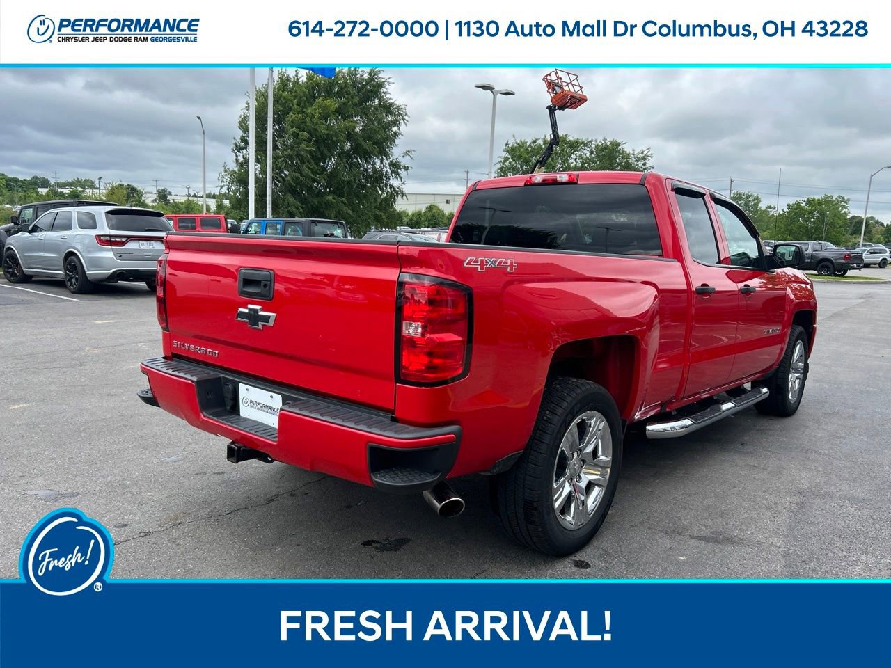 Used 2017 Chevrolet Silverado 1500 Custom w/ Custom Convenience Package AWD/4WD image 4