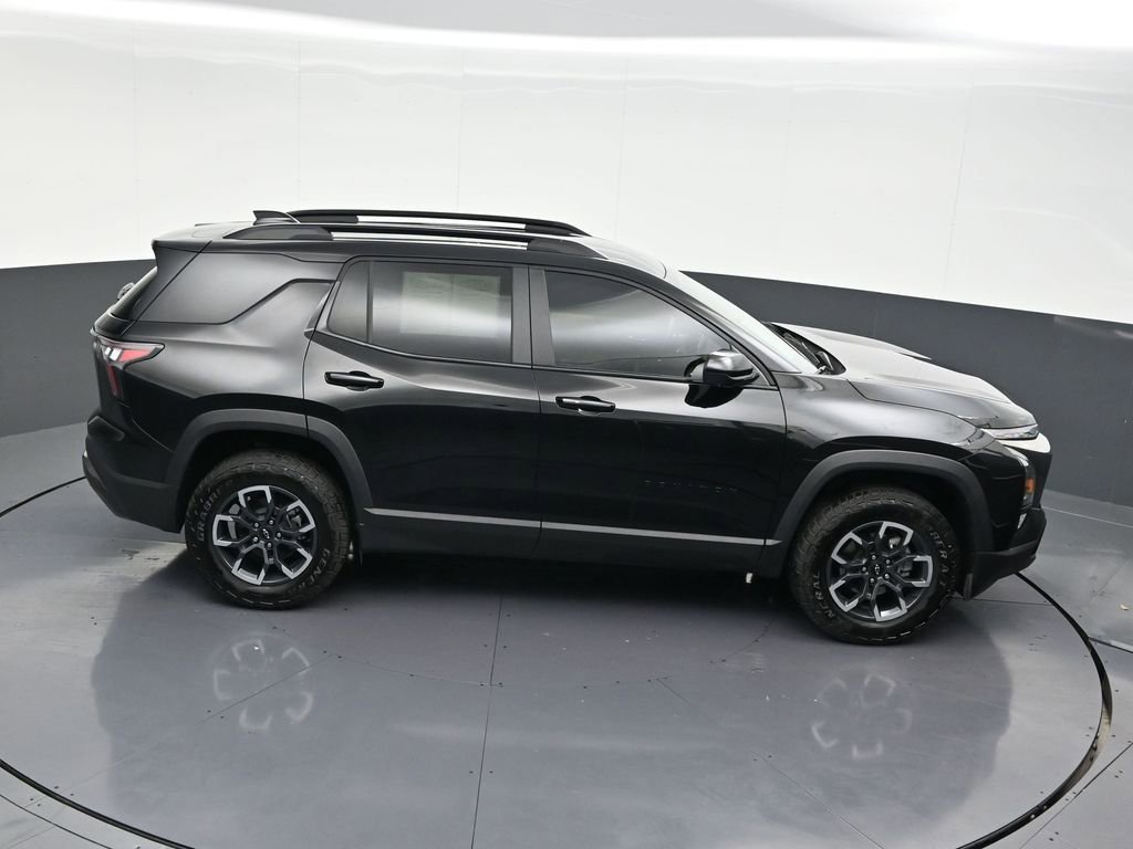 Used 2025 Chevrolet Equinox ACTIV w/ Safety and Technology Package image 19