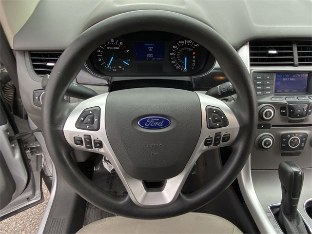 Used 2013 Ford Edge SE image 10