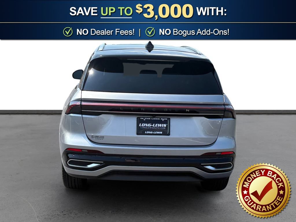 Used 2025 Lincoln Nautilus Reserve AWD/4WD image 5