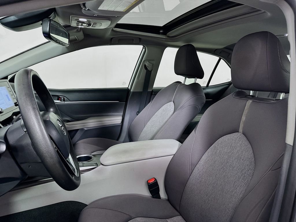 Used 2023 Toyota Camry LE w/ Convenience Package FWD image 8