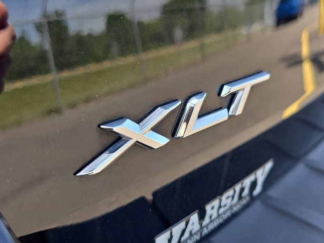 Certified 2024 Ford Explorer XLT w/ Equipment Group 202A AWD/4WD image 6